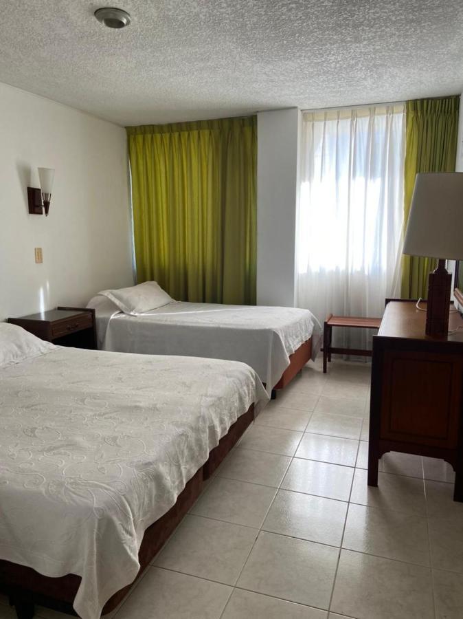 Hotel Bachue Girardot Esterno foto