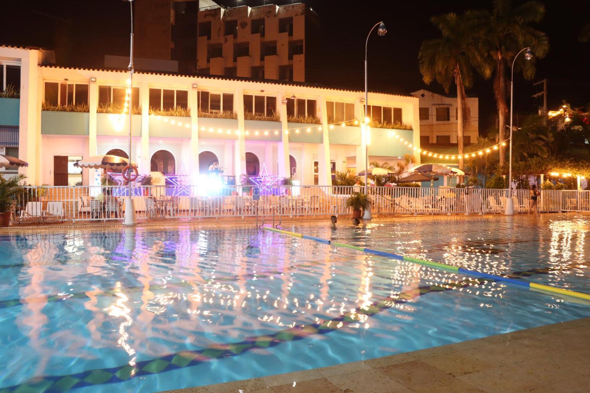 Hotel Bachue Girardot Esterno foto