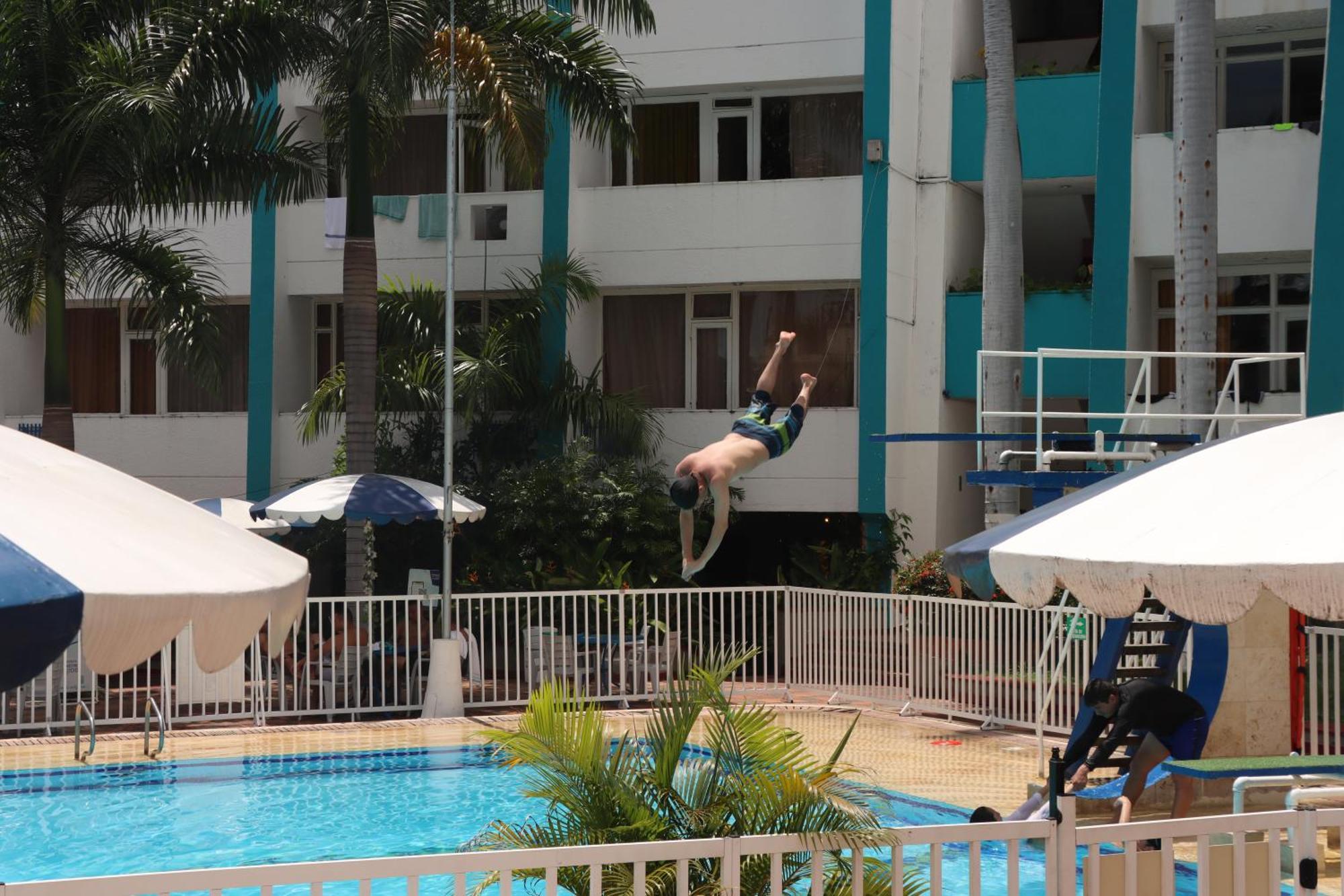 Hotel Bachue Girardot Esterno foto