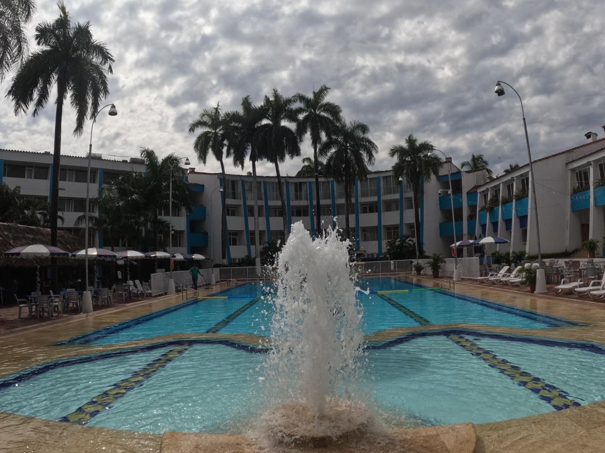 Hotel Bachue Girardot Esterno foto
