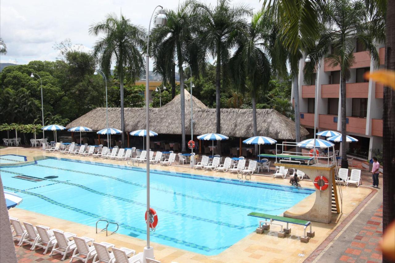 Hotel Bachue Girardot Esterno foto
