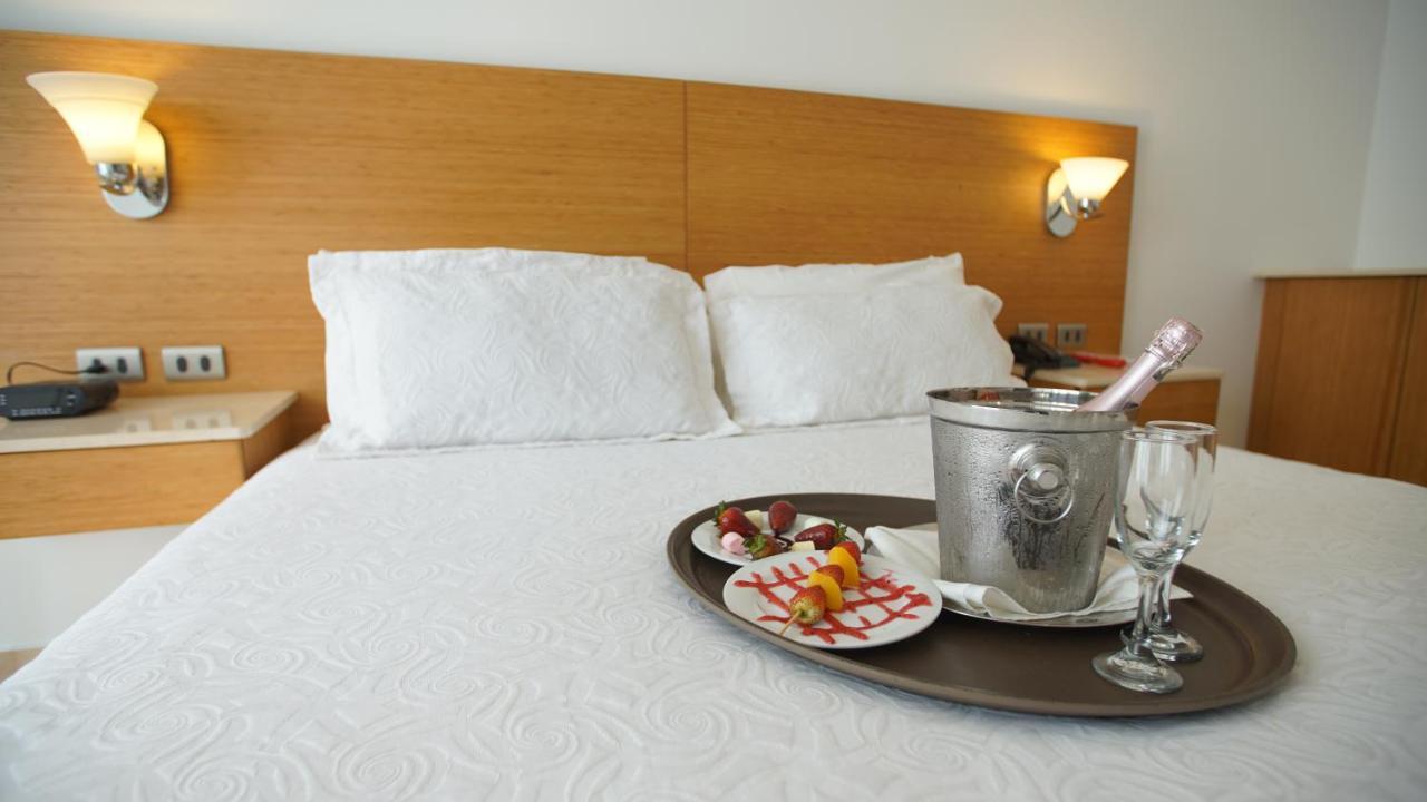 Hotel Bachue Girardot Esterno foto