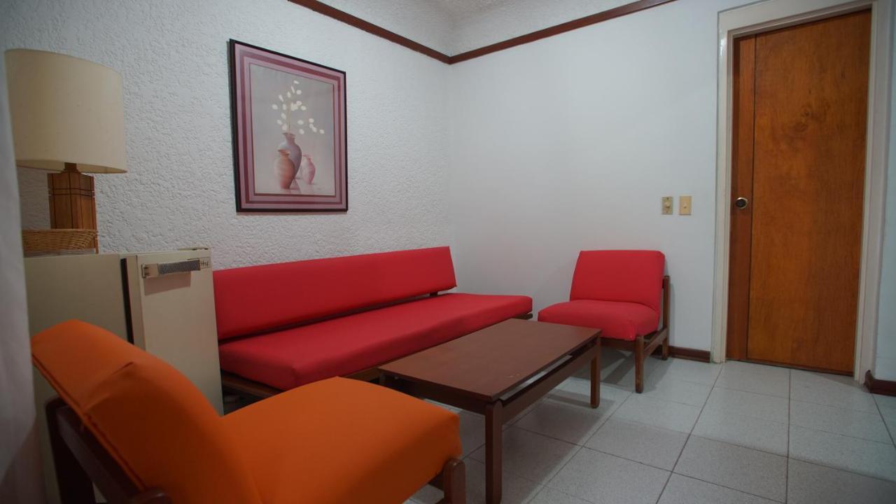 Hotel Bachue Girardot Esterno foto