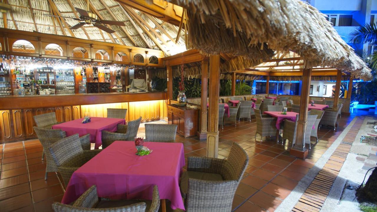 Hotel Bachue Girardot Esterno foto